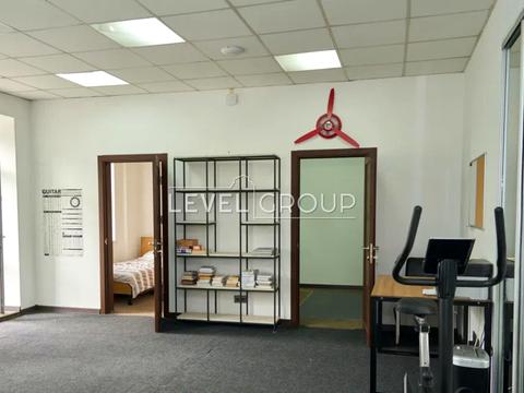 комерційна за адресою Івана Федорова вул., 10