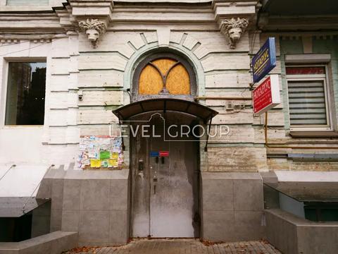 комерційна за адресою Івана Федорова вул., 10