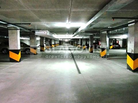 паркомісце за адресою Краківська вул., 13-А