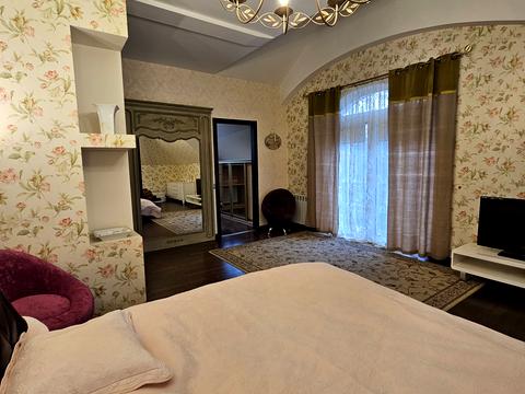 будинок за адресою 4-й провулок, 10