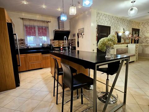 будинок за адресою 4-й провулок, 10