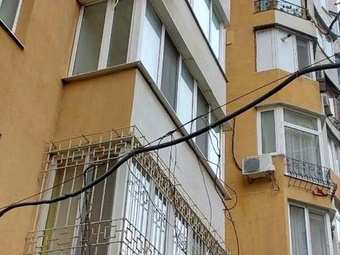 комерційна за адресою Одеської громади вул. (Авдєєва-Чорноморського), 2б