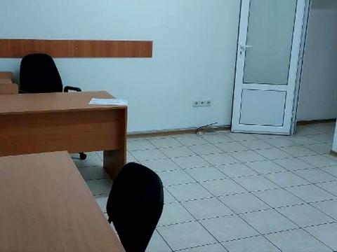 комерційна за адресою Одеської громади вул. (Авдєєва-Чорноморського), 2б