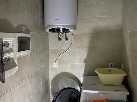 комерційна за адресою Леоніда Бірюкова бульв., 9