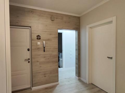 квартира за адресою Курсанта Єськова вул., 14-А