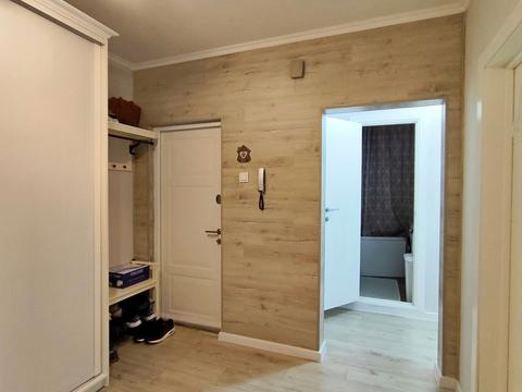 квартира за адресою Курсанта Єськова вул., 14-А