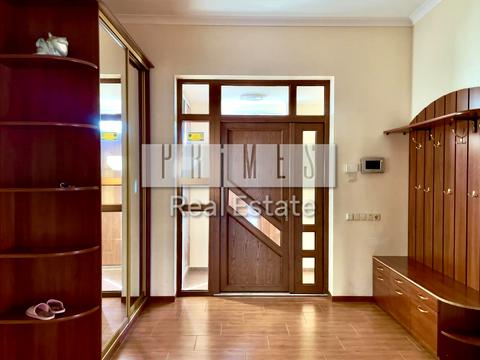 будинок за адресою с. Петропавлівська борщагівка, Миколи Леонтовича вул., 1