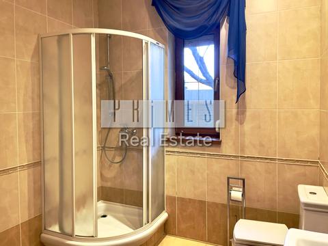 будинок за адресою с. Петропавлівська борщагівка, Миколи Леонтовича вул., 1