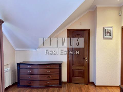 будинок за адресою с. Петропавлівська борщагівка, Миколи Леонтовича вул., 1