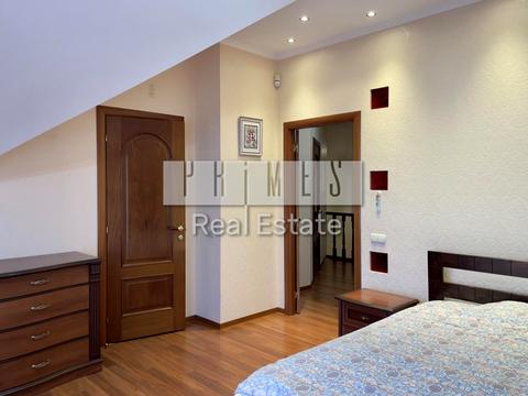 будинок за адресою с. Петропавлівська борщагівка, Миколи Леонтовича вул., 1