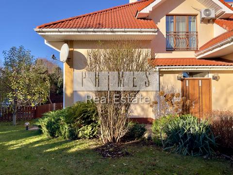 будинок за адресою с. Петропавлівська борщагівка, Миколи Леонтовича вул., 1