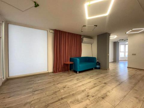 комерційна за адресою Миколи Бажана просп., 16