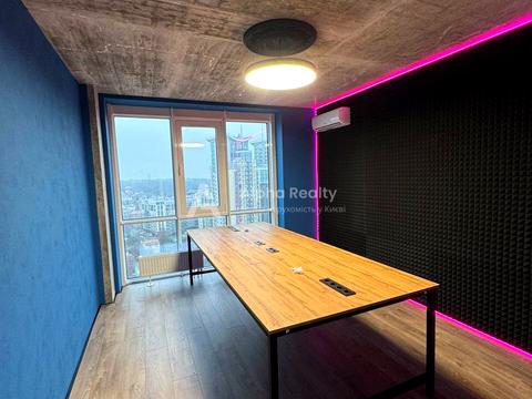 комерційна за адресою Михайла Бойчука вул. (Кіквідзе), 41-Б