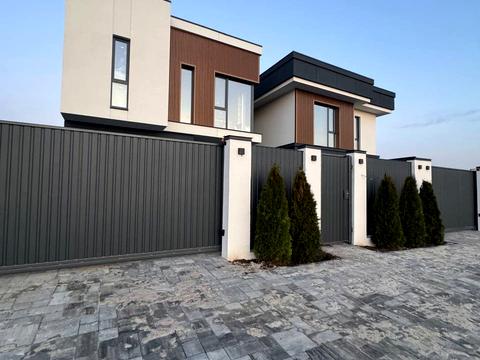 будинок за адресою Райдужна вул., 23