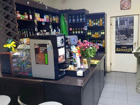 комерційна за адресою Степана Бандери вул. (Шмідта), 2