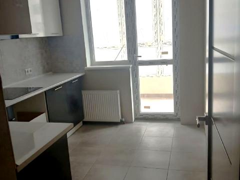 квартира за адресою Перлинна вул., 11