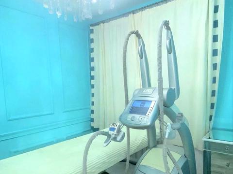 комерційна за адресою Миру вул., 61