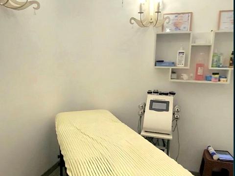 комерційна за адресою Миру вул., 61