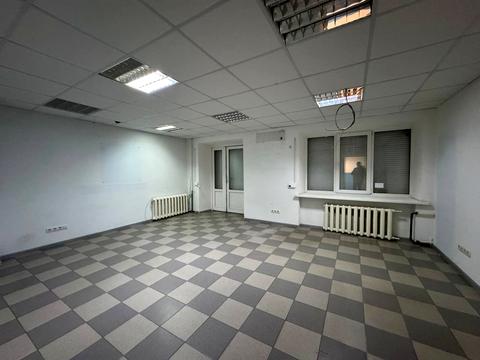 комерційна за адресою Запорізьке шосе, 38