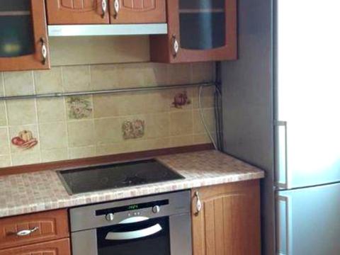 квартира за адресою Ревуцького вул., 4