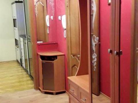 квартира за адресою Ревуцького вул., 4