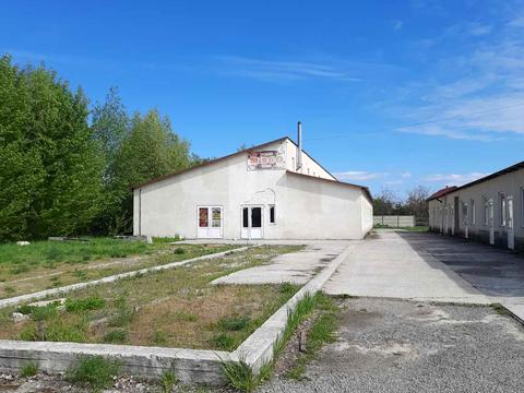 комерційна за адресою Запрудська, 61