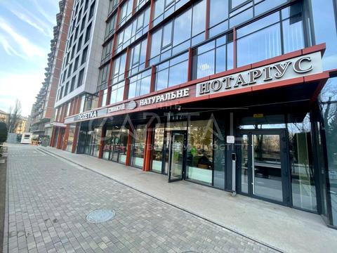 комерційна за адресою Дегтярівська вул., 17 к1