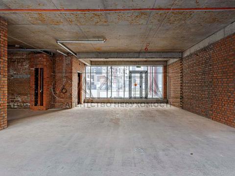 комерційна за адресою Дегтярівська вул., 17 к1