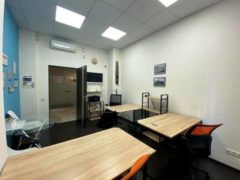 комерційна за адресою Крутогірний узвіз (Рогальова), 28