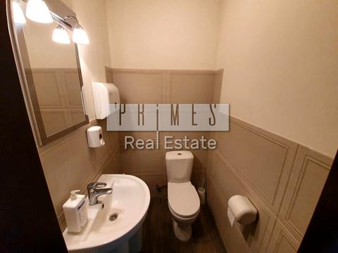 коммерческая по адресу Академика Булаховского ул., 6а