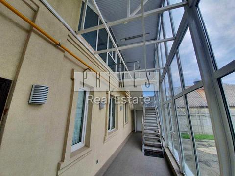 коммерческая по адресу Академика Булаховского ул., 6а