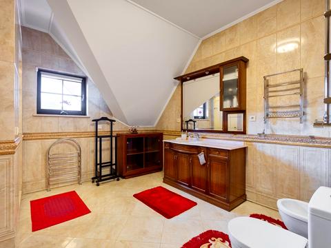 дом по адресу Крапивницкая ул.