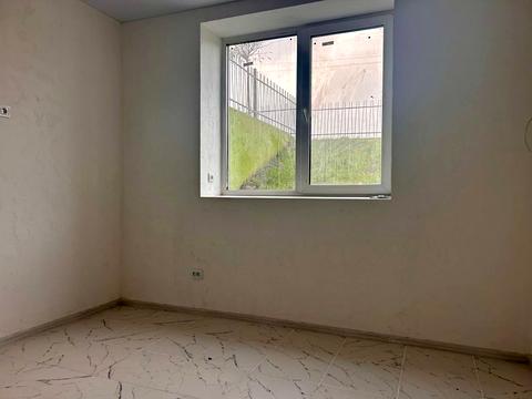 квартира за адресою Українська вул., 12/2