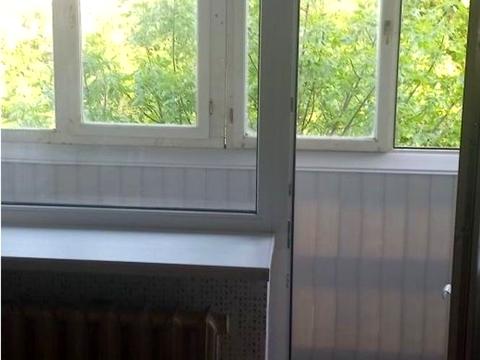 квартира за адресою Космонавтів вул., 3