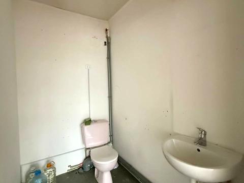 комерційна за адресою Велика Діївська вул. (Братів Трофімових), 111р