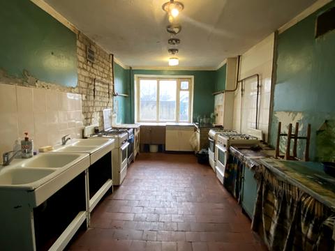 кімната за адресою Волонтерська, 8/2