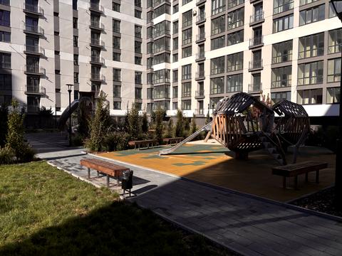 квартира за адресою Олександра Довженка вул., (Будинок 12)