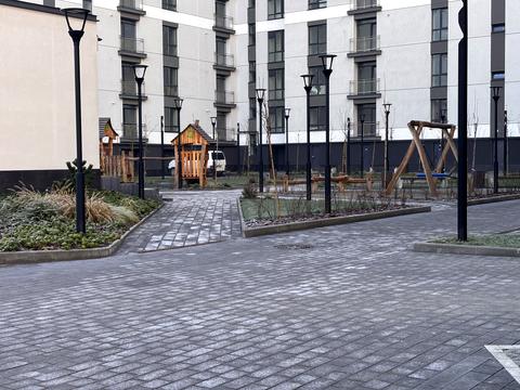 квартира за адресою Олександра Довженка вул., (Будинок 15)