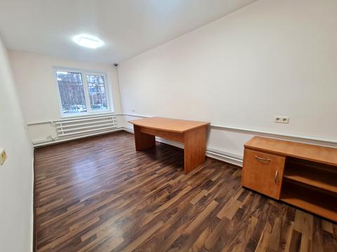 коммерческая по адресу Ивана Дзюбы ул. (Сімʼї Сосніних), 14-А