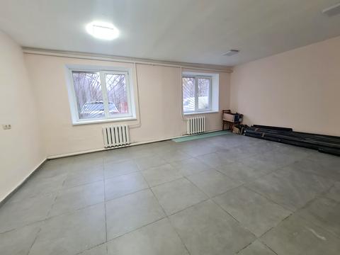 коммерческая по адресу Ивана Дзюбы ул. (Сім'ї Сосніних), 14-А