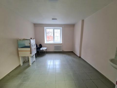 коммерческая по адресу Ивана Дзюбы ул. (Сім'ї Сосніних), 14-А