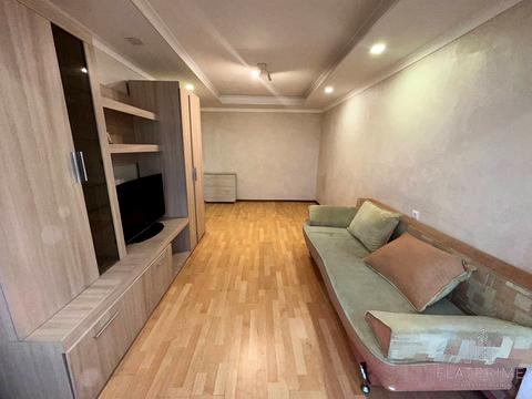 квартира за адресою Левка Лук'яненка вул. (Маршала Тимошенка), 1