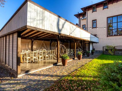 комерційна за адресою Берестейський просп. (Перемоги), 8а