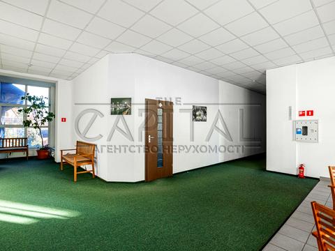 комерційна за адресою Берестейський просп. (Перемоги), 8а