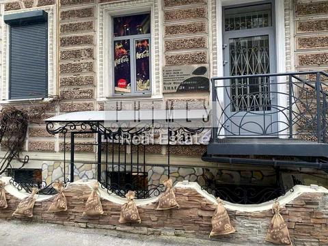 комерційна за адресою Богдана Хмельницького вул., 50