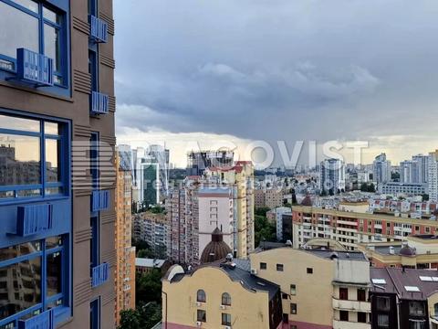 квартира за адресою Річкова вул., 4