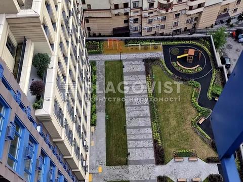 квартира за адресою Річкова вул., 4