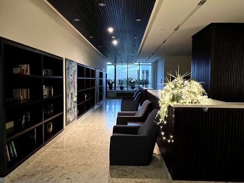 квартира за адресою Євгена Коновальця вул. (Щорса), 26-А