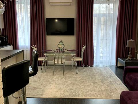 квартира за адресою Панаса Саксаганського вул. (Дунаєва), 39