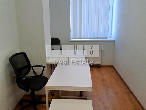 комерційна за адресою Іллінська вул., 8